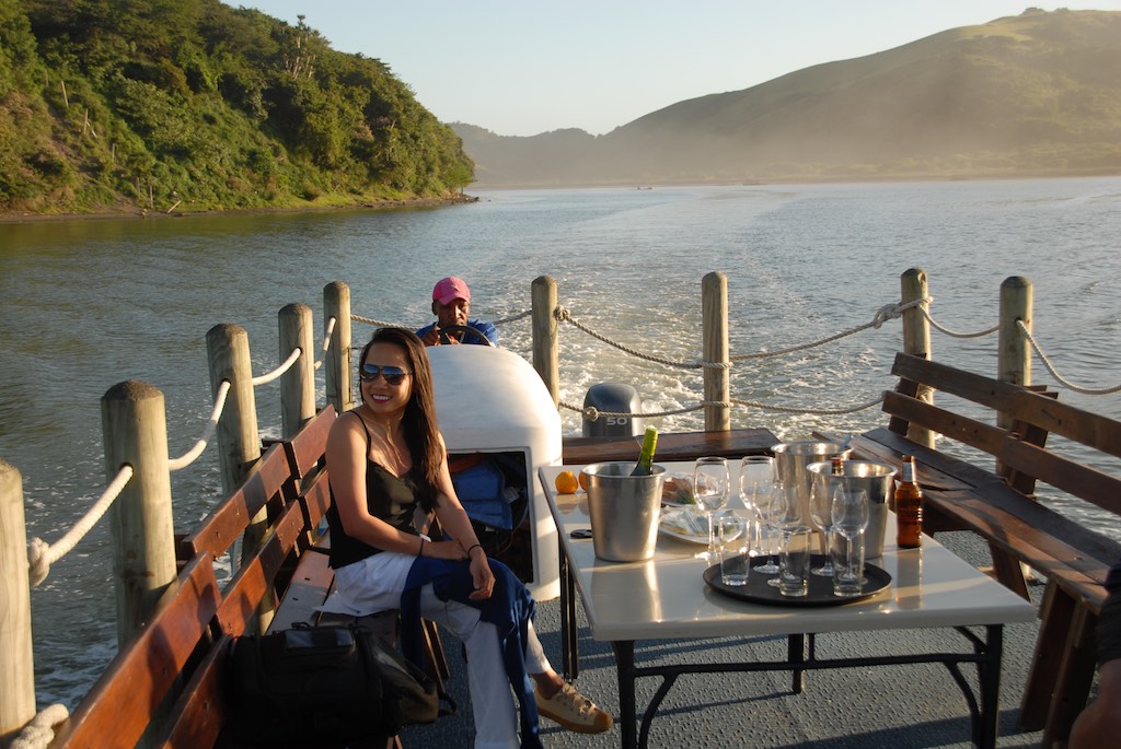 Sunset Umngazi river tour, watching fish eagles